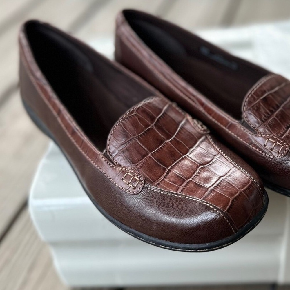 Clarks Dark Brown Croc-Pattern Loafers